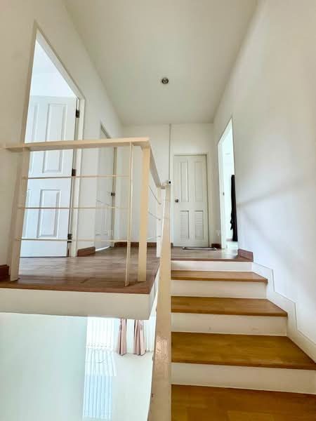 ใหเชาทาวนโฮม ม.เดอะเซนทรลไลฟ สวนเสอ ศรราชา, Chon Buri (Pattaya), Surasak, Si Racha, Chon Buri (Pattaya), 2 Bedrooms, 85 sqm, Townhouse For Rent, by Dusit Saengfa, 500462899 - DDproperty.com
