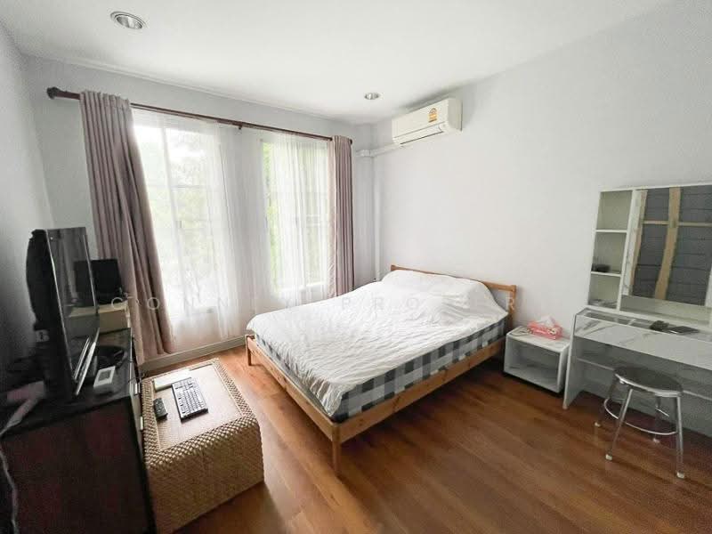 Baan Klang Krung Grande Vienna Rama 3 : บ้านกลางกรุง แกรนด์ เวียนนา พระราม 3, กรุงเทพ, ถนนพระราม 3, บางโพงพาง, ยานนาวา, กรุงเทพ, 250 ตร.ม., ทาวน์เฮ้าส์ ให้เช่า, โดย Connex Property, 500462911 - DDproperty.com