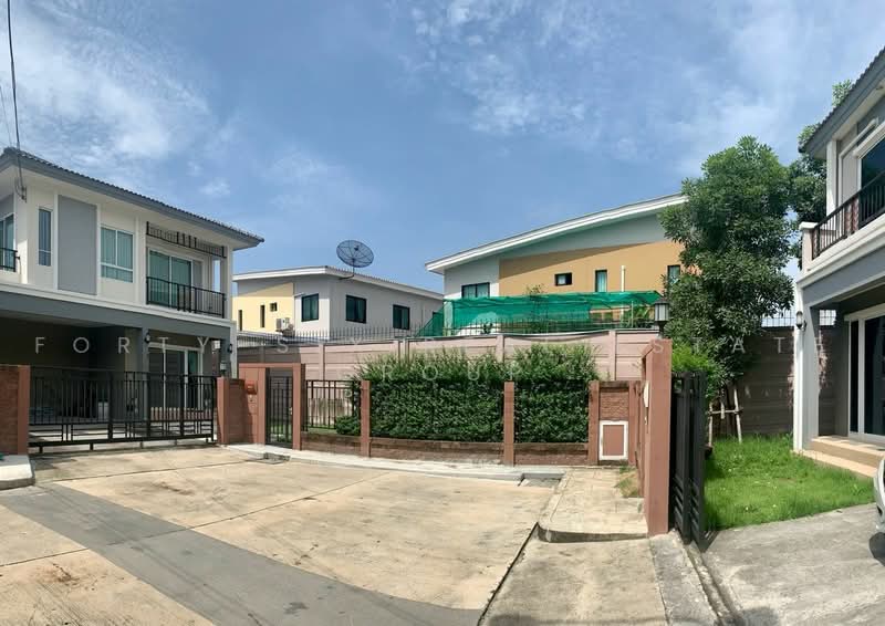 Passorn Prestiege Luxe Pattanakarn : ภัสสร เพรสทีจ ลุกซ์ พัฒนาการ, กรุงเทพ, ถนนพัฒนาการ, สวนหลวง, กรุงเทพ, 135 ตร.ม., บ้านเดี่ยว ให้เช่า, โดย Forty-Six Real Estate Group, 500462915 - DDproperty.com