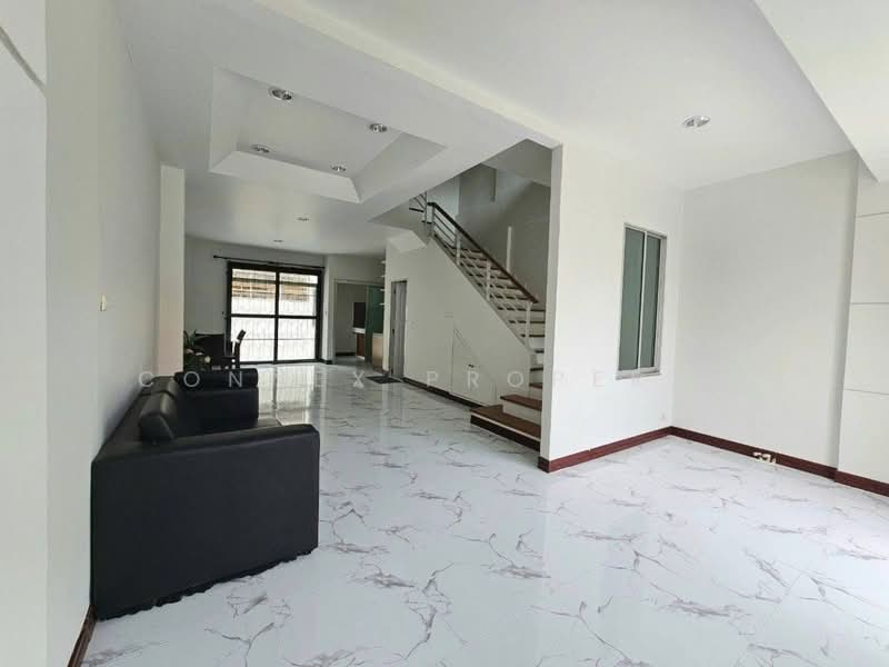 Baan Klang Muang The Royal Monaco Srinakarin-Pattanakarn, Bangkok, Rama 9 Road, Soi 43, Suan Luang, Bangkok, 3 Bedrooms, 21 sqm, Townhouse For Rent, by Connex Property, 500462918 - DDproperty.com