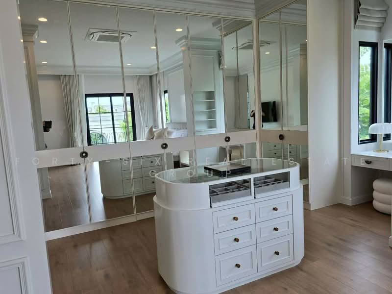 Narinsiri Krungthep Kreetha, Bangkok, Saphan Sung, Bangkok, 5 Bedrooms, 430 sqm, Single Detached House For Rent, by Forty-Six Real Estate Group, 500462921 - DDproperty.com