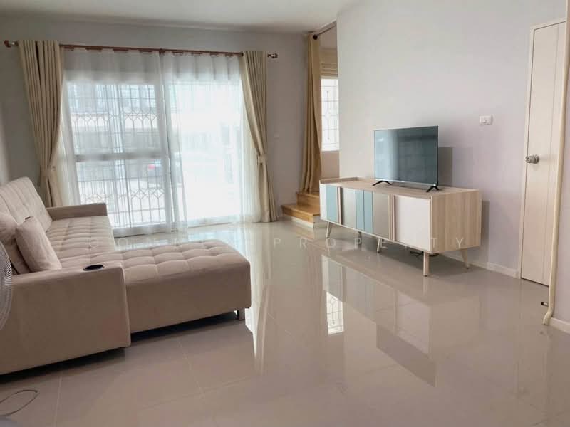 Baan Klang Muang Suanluang, Bangkok, On Nut Road, Dok Mai, Prawet, Bangkok, 3 Bedrooms, 21 sqm, Townhouse For Rent, by Connex Property, 500462923 - DDproperty.com
