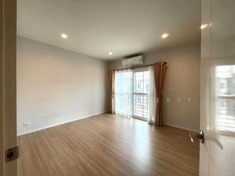 Baan Klang Muang Suanluang, Bangkok, On Nut Road, Dok Mai, Prawet, Bangkok, 3 Bedrooms, 21 sqm, Townhouse For Rent, by Connex Property, 500462923 - DDproperty.com
