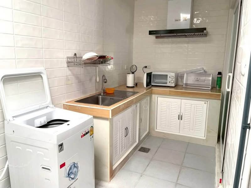 Baan Klang Muang Suanluang, Bangkok, On Nut Road, Dok Mai, Prawet, Bangkok, 3 Bedrooms, 21 sqm, Townhouse For Rent, by Connex Property, 500462923 - DDproperty.com