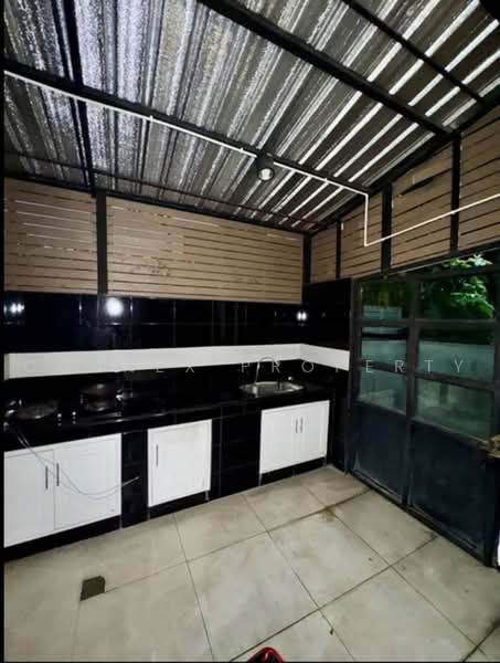 Baan Klang Muang Kalpapruek : บ้านกลางเมือง กัลปพฤกษ์, กรุงเทพ, ถนนศาลธนบุรี, บางหว้า, ภาษีเจริญ, กรุงเทพ, 180 ตร.ม., ทาวน์เฮ้าส์ ให้เช่า, โดย Connex Property, 500462925 - DDproperty.com