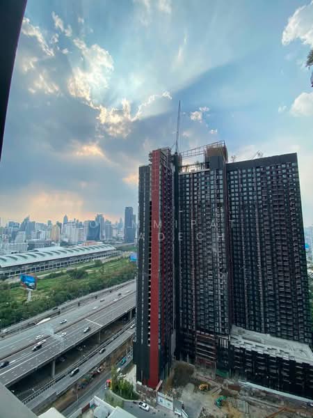 Rhythm Asoke : ริทึ่ม อโศก, กรุงเทพ, 299 ถนนอโศก - ดินแดง, มักกะสัน, ราชเทวี, กรุงเทพ, 42 ตร.ม., คอนโด ให้เช่า, โดย Poommipat Suradech, 500462957 - DDproperty.com