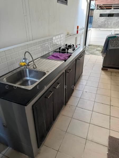 Areeya Como Bangna - Wongwaen, Samut Prakan, Mahachai Road, Bangphli Yai, Bang Plee, Samut Prakan, 4 Bedrooms, 185 sqm, Semi-Detached House (Twin House) For Rent, by Connex Property, 500462969 - DDproperty.com