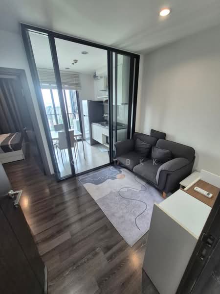 The Base Park West Sukhumvit 77, Bangkok, 11 Soi Sukhumvit 77 Sukhumvit Road, Phra Kanong Nua, Watthana, Bangkok, 1 Bedroom, 35 sqm, Condo For Rent, by Agentbkk, 500462975 - DDproperty.com