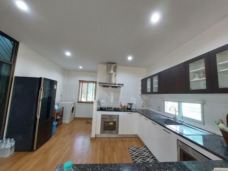 สพรรณบร, สุพรรณบุรี, วังน้ำซับ, ศรีประจันต์, สุพรรณบุรี, 300 ตร.ม., บ้านเดี่ยว ขาย, โดย วิไลวรรณ, 500462997 - ห้องครัว พร้อมชุดครัวบิ้วอิน - DDproperty.com
