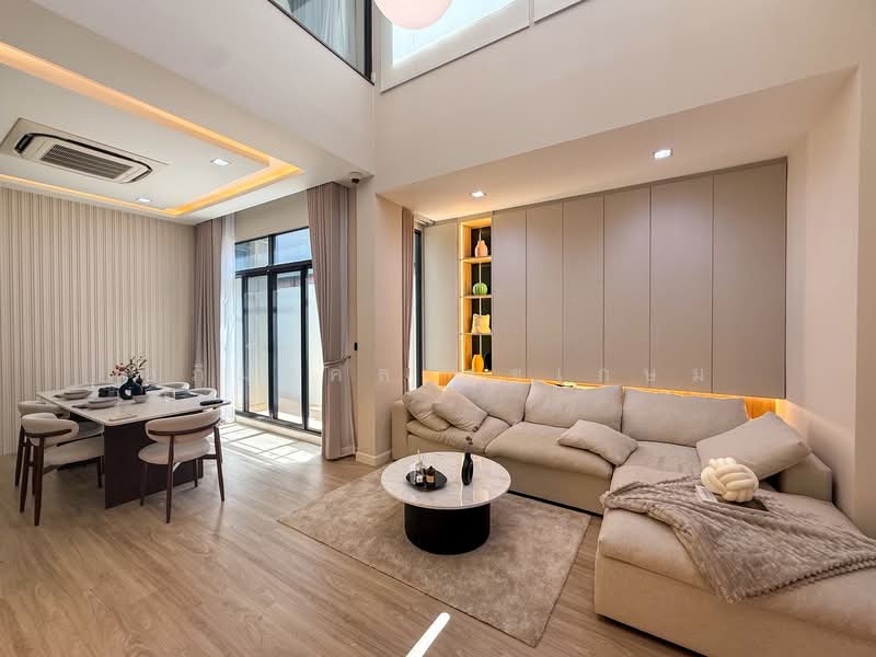 The Gentry Sukhumvit 101, Bangkok, Soi Sukhumvit 101, Sukhumvit Road, Bang Chak, Phra Khanong, Bangkok, 3 Bedrooms, 390 sqm, Single Detached House For Rent, by อภิมงคล สุขเกษม, 500463007 - DDproperty.com