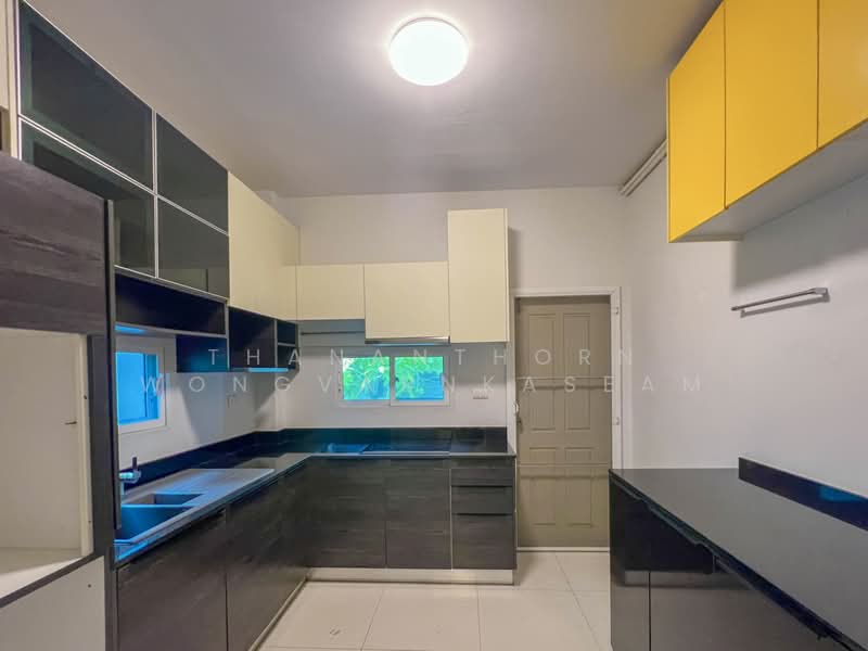 Sena Park Grand Ramindra, Bangkok, 18 Kanchanaphisek Rd., Khan Na Yao, Bangkok, 3 Bedrooms, 252 sqm, Single Detached House For Sale, by Thananthorn Wongvarnkaseam, 500463021 - DDproperty.com