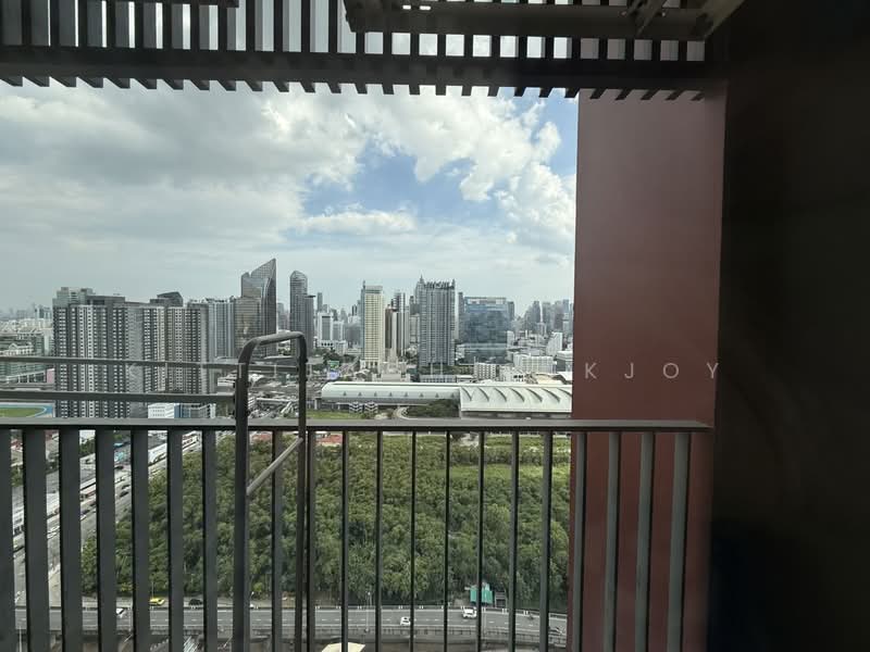 Life Asoke Hype, Bangkok, 339 Chaturathit Rd, Makkasan, Ratchathewi, Bangkok, 1 Bedroom, 35 sqm, Condo For Rent, by Kittitach Sukjoy, 500463024 - DDproperty.com