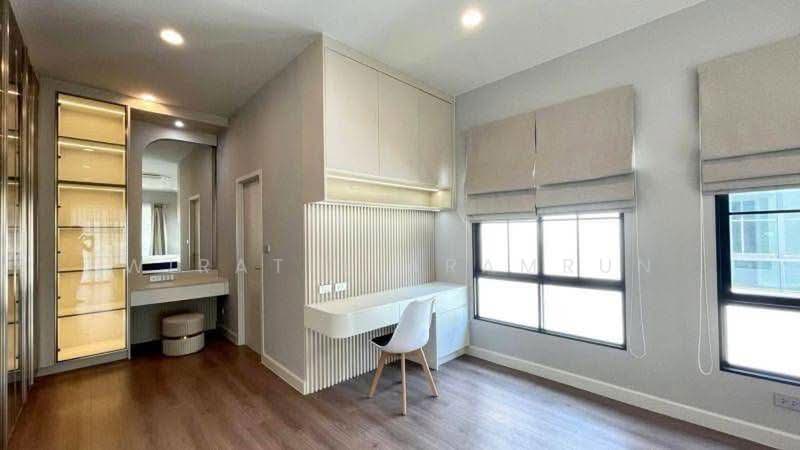 Setthasiri Bangna-Suvarnabhumi, Samut Prakan, 888 King Kaeo Road, Rachathewa, Bang Plee, Samut Prakan, 4 Bedrooms, 247 sqm, Single Detached House For Rent, by Wiratee Aramrun, 500463030 - DDproperty.com