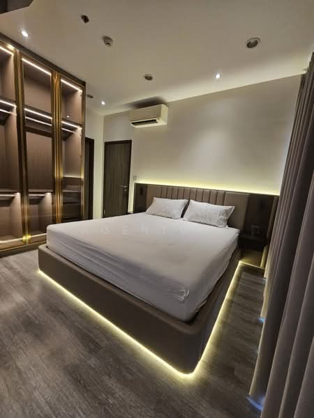 IDEO Mobi Asoke, Bangkok, New Petchaburi Road, Bang Kapi, Huai Khwang, Bangkok, 2 Bedrooms, 61 sqm, Condo For Rent, by Agentbkk, 500463038 - DDproperty.com
