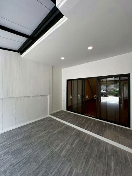 บานสวยรมบง, Bangkok, Ram Inthra, Khan Na Yao, Bangkok, 2 Bedrooms, 72 sqm, Townhouse For Sale, by Airada Parasarn, 500463067 - DDproperty.com