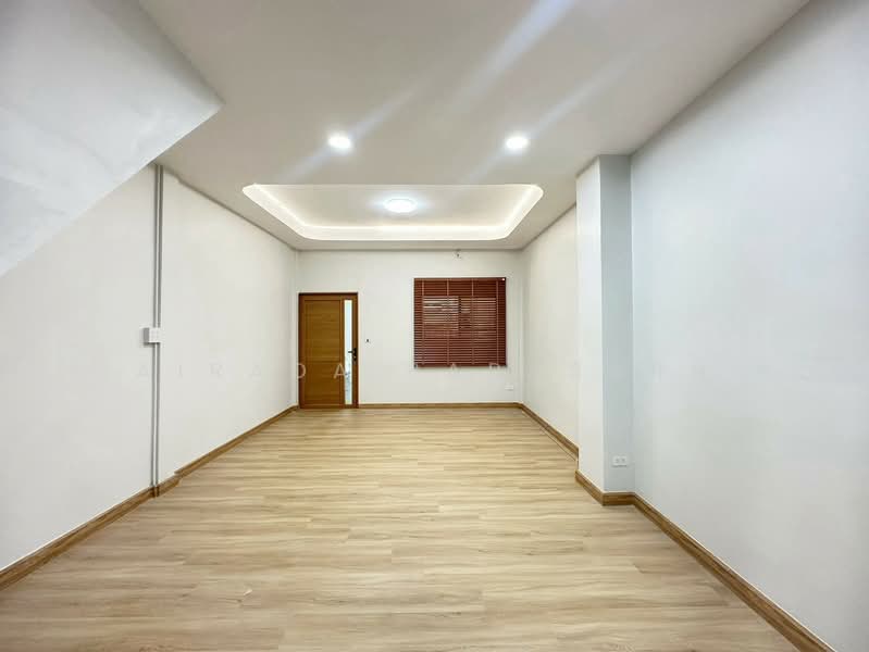 ทาวนเฮาส2ชน, Bangkok, Ram Inthra, Khan Na Yao, Bangkok, 2 Bedrooms, 120 sqm, Townhouse For Sale, by Airada Parasarn, 500463069 - DDproperty.com