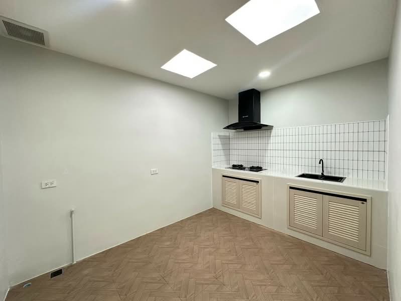 ทาวนเฮาส2ชน, Bangkok, Ram Inthra, Khan Na Yao, Bangkok, 2 Bedrooms, 120 sqm, Townhouse For Sale, by Airada Parasarn, 500463069 - DDproperty.com
