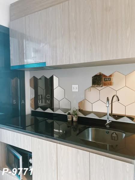 Chambers On-Nut Station, Bangkok, Soi Sukhumvit 81, Sukhumvit Road, Phra Kanong Nua, Watthana, Bangkok, 1 Bedroom, 27 sqm, Condo For Rent, by Nichaphat Sakunchayapha, 500463105 - DDproperty.com