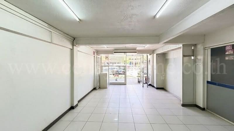 ถนน สรงประภา, Bangkok, สรงประภา, Si Khan, Don Mueang, Bangkok, , 130 sqm, Shophouse For Sale, by คุณ ชิดชนก ( ฝัน ), 500463112 - DDproperty.com