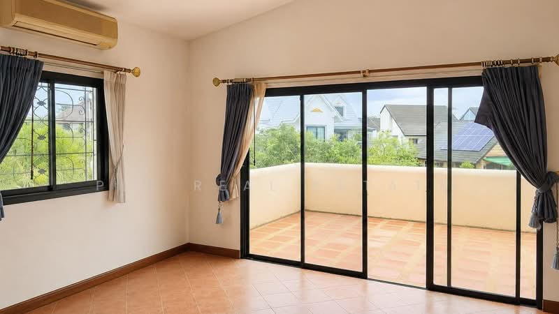 6 Bedroom Pool Villa for Sale Near Mabprachan Lake Pattaya, Chon Buri (Pattaya), Bang Lamung, Bang Lamung (Pattaya), Chon Buri (Pattaya), 6 Bedrooms, 760 sqm, Villa For Sale, by PLC real estate, 500463117 - DDproperty.com