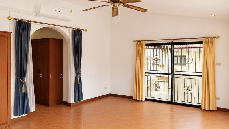 6 Bedroom Pool Villa for Sale Near Mabprachan Lake Pattaya, Chon Buri (Pattaya), Bang Lamung, Bang Lamung (Pattaya), Chon Buri (Pattaya), 6 Bedrooms, 760 sqm, Villa For Sale, by PLC real estate, 500463117 - DDproperty.com