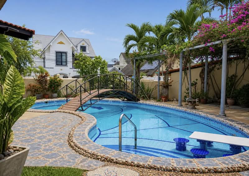 6 Bedroom Pool Villa for Sale Near Mabprachan Lake Pattaya, Chon Buri (Pattaya), Bang Lamung, Bang Lamung (Pattaya), Chon Buri (Pattaya), 6 Bedrooms, 760 sqm, Villa For Sale, by PLC real estate, 500463117 - DDproperty.com