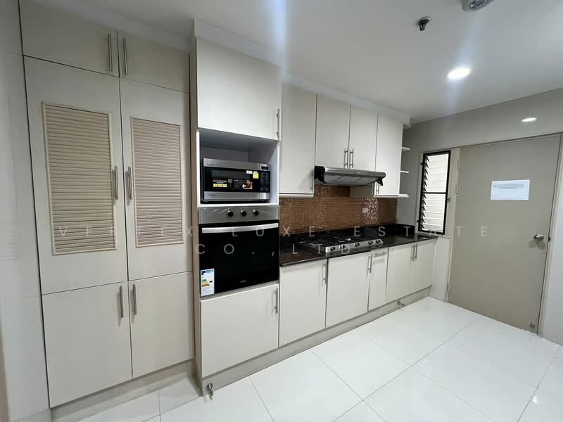 G.P. Grande Tower, Bangkok, 55 Sukhumvit 23, Khlongtoei Nua, Watthana, Bangkok, 3 Bedrooms, 220 sqm, Condo For Rent, by Vertex Luxe Estate Co.,LTD, 500463118 - DDproperty.com