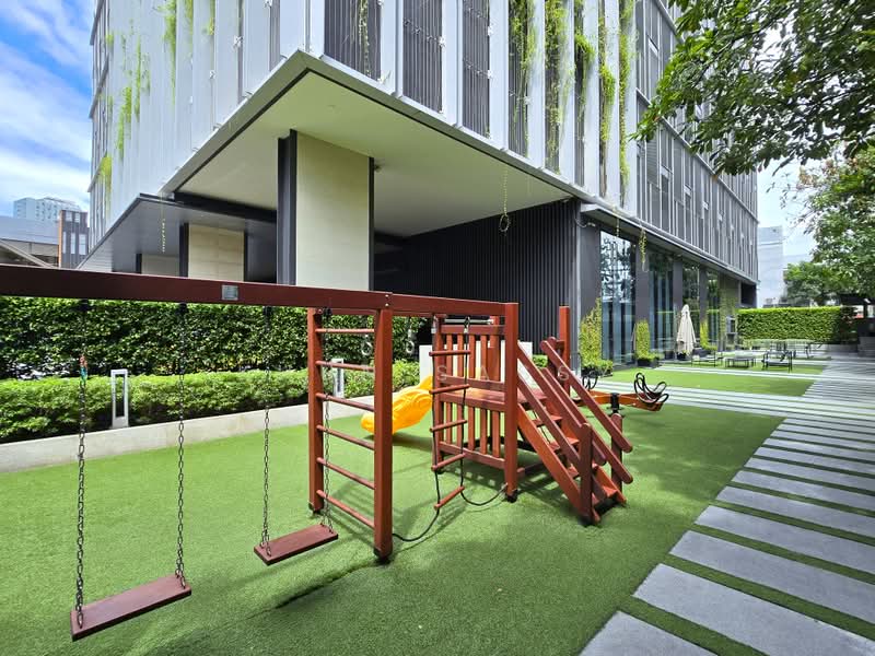 Tela Thonglor 13, Bangkok, 233 Soi Sukhumvit 55, Sukhumvit Road, Khlong Tan Nua, Watthana, Bangkok, 2 Bedrooms, 111 sqm, Condo For Rent, by Khun Sassy, 500463119 - DDproperty.com