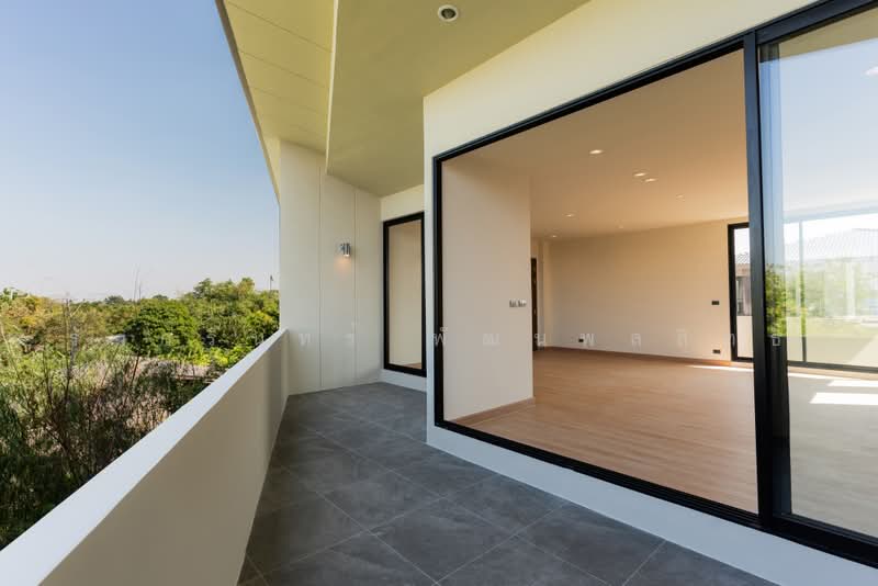 haus villa ratchapruek, Nonthaburi, Sai Ma, Muang Nonthaburi, Nonthaburi, 5 Bedrooms, 486 sqm, Semi-Detached House (Twin House) For Sale, by รักวรินทร์ พัฒนพลสิทธิ์, 500463135 - DDproperty.com