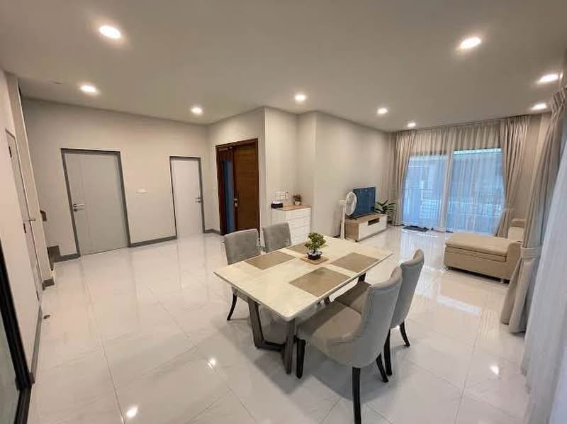The City Bangna, Samut Prakan, Bang Phli Yai, Bang Kaeo, Bang Plee, Samut Prakan, 4 Bedrooms, 256 sqm, Single Detached House For Rent, by อุ๋ม, 500463147 - DDproperty.com