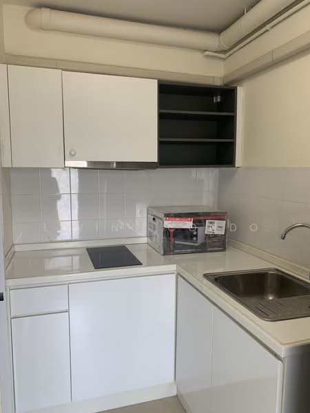 Garden Asoke-Rama 9, Bangkok, Chaturathit Road, Bang Kapi, Huai Khwang, Bangkok, 1 Bedroom, 33 sqm, Condo For Rent, by Living Condo, 500463154 - DDproperty.com