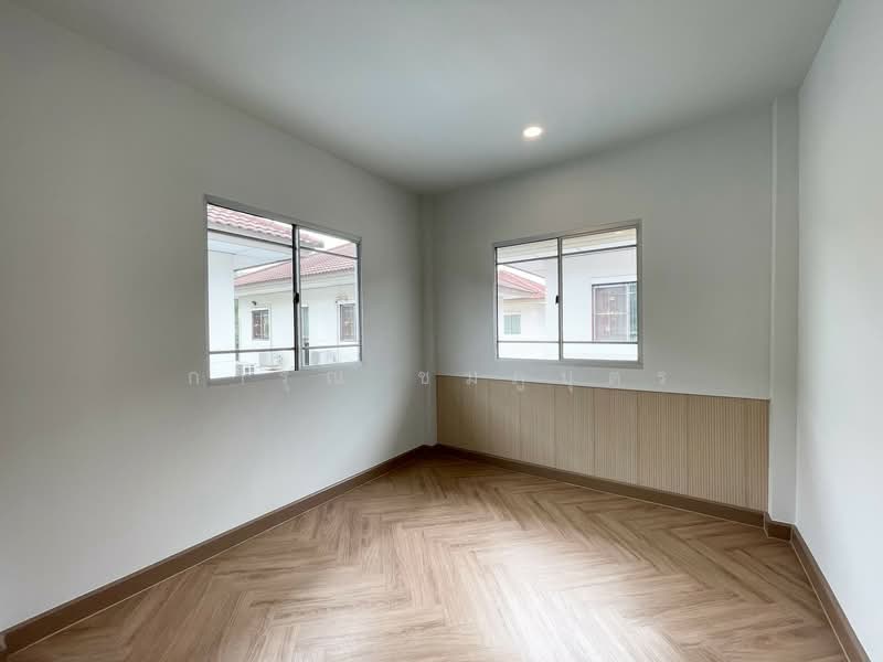 หมู่บ้านพร้อมพัฒน์ 1, Bangkok, Sam Wa Tawan Tok, Khlong Sam Wa, Bangkok, 3 Bedrooms, 140 sqm, Semi-Detached House (Twin House) For Sale, by การุณ ชมภูบุตร, 500463163 - DDproperty.com
