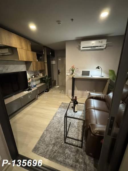 Aspire Onnut Station, Bangkok, Sukhumvit Road, Phra Kanong, Khlong Toei, Bangkok, 1 Bedroom, 30 sqm, Condo For Rent, by Nichaphat Sakunchayapha, 500463185 - DDproperty.com