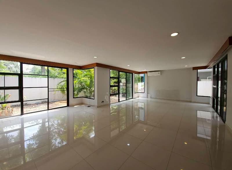 ์Noble เอกมัย 22, กรุงเทพ, คลองตันเหนือ, วัฒนา, กรุงเทพ, 600 ตร.ม., บ้านเดี่ยว ให้เช่า, โดย อุ๋ม, 500463189 - DDproperty.com
