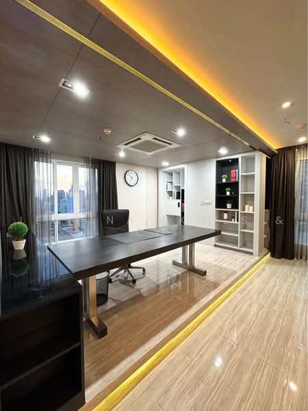 Citi Smart Sukhumvit 18, Bangkok, 366 Soi Sukhumvit 18, Sukhumvit Road, Khlong Toei, Bangkok, 3 Bedrooms, 240 sqm, Condo For Rent, by Jentina Homes & Co, 500463213 - DDproperty.com