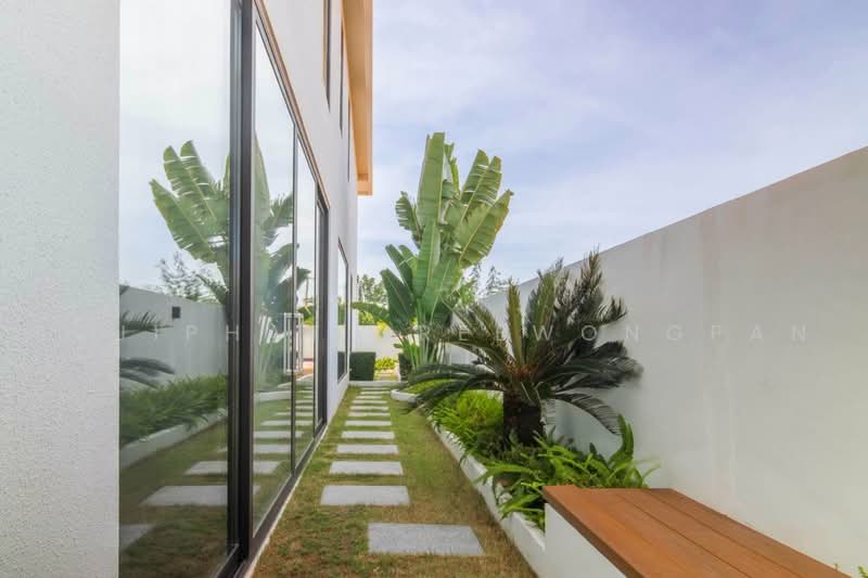 LAVENDER VILLA, Chon Buri (Pattaya), Nong Pru, Bang Lamung (Pattaya), Chon Buri (Pattaya), 4 Bedrooms, 364 sqm, Villa For Sale, by Sujiphat Sreewongpan, 500463219 - DDproperty.com