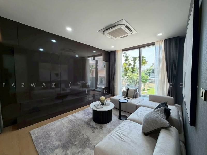 Luxury 4-Bedroom House in Krungthep Kreetha | New 406 SqM Residence, Bangkok, Khlong Song Ton Nun, Lat Krabang, Bangkok, 4 Bedrooms, 406 sqm, Single Detached House For Sale, by Fazwaz (Thailand) Co., Ltd., 500463224 - DDproperty.com