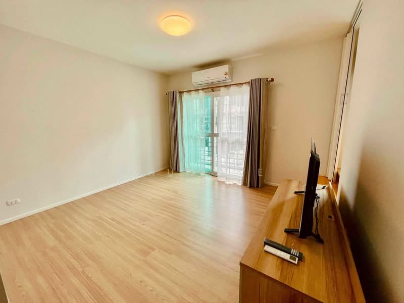 Baan Klang Muang Suanluang, Bangkok, On Nut Road, Dok Mai, Prawet, Bangkok, 3 Bedrooms, 130 sqm, Townhouse For Rent, by Khun EVE, 500463256 - DDproperty.com