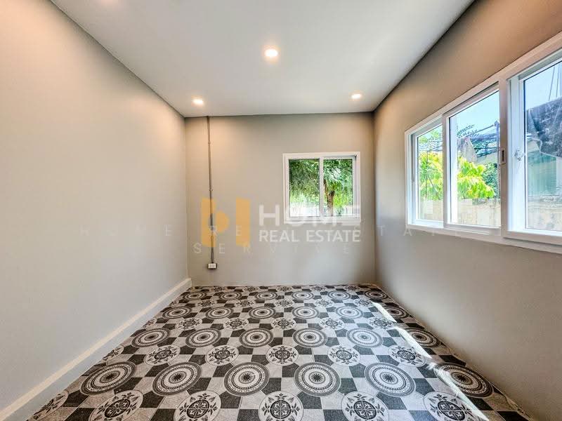 Pruksa Village 11 Rattanathibet-Ratchaphruek, Nonthaburi, Tha It, Pak Kret, Nonthaburi, 4 Bedrooms, 205 sqm, Single Detached House For Sale, by HOME Real Estate Service, 500463259 - DDproperty.com