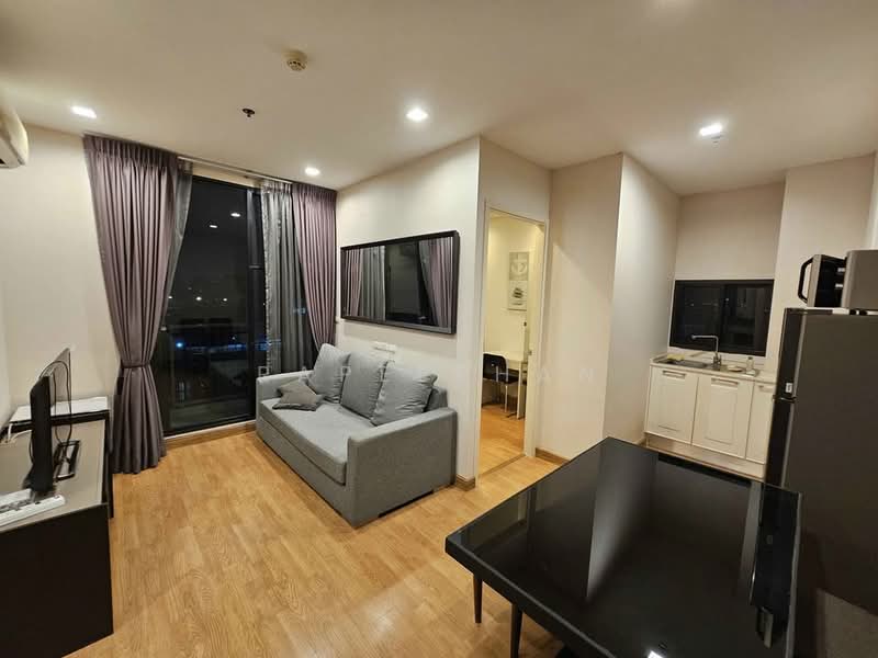 Q House Sukhumvit 79, Bangkok, 2059 Sukhumvit Road, Phra Kanong Nua, Watthana, Bangkok, 2 Bedrooms, 45 sqm, Condo For Rent, by Rapeephan, 500463266 - DDproperty.com