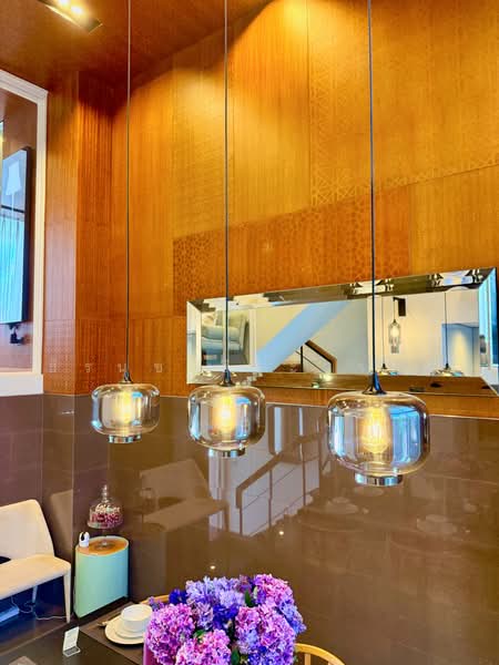 4.5-Story Luxury Townhome at Luxx Ville Sathupradit 12 (Plot A2 - Fully Furnished Show Unit), Bangkok, สาธุประดิษฐ์ 12, Thung Wat Don, Sathon, Bangkok, 3 Bedrooms, 312 sqm, Townhouse For Sale, by ธีรนุช ธีระวาทิน, 500463297 - DDproperty.com