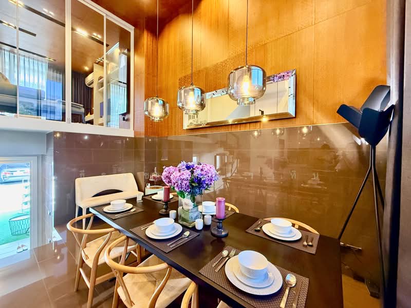 4.5-Story Luxury Townhome at Luxx Ville Sathupradit 12 (Plot A2 - Fully Furnished Show Unit), Bangkok, สาธุประดิษฐ์ 12, Thung Wat Don, Sathon, Bangkok, 3 Bedrooms, 312 sqm, Townhouse For Sale, by ธีรนุช ธีระวาทิน, 500463297 - DDproperty.com