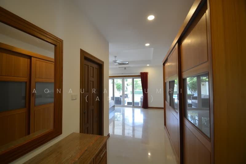 Luxury L-Shaped Pool Villa for Sale in Hua Hin Soi 88, Prachuap Khiri Khan, Hua Hin, Prachuap Khiri Khan, 3 Bedrooms, 252 sqm, Single Detached House For Sale, by Aonaurai Kumsing (Annie), 500463302 - DDproperty.com