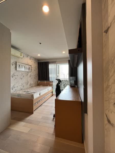 15 Sukhumvit Residences, Bangkok, Soi Sukhumvit 15, Khlongtoei Nua, Watthana, Bangkok, 2 Bedrooms, 65 sqm, Condo For Rent, by Apissara Issareeya, 500463308 - DDproperty.com