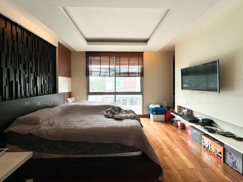 Pattra Mo Town, Nonthaburi, Chaeng Watthana Road, Soi 19, Bang Phut, Pak Kret, Nonthaburi, 3 Bedrooms, 230 sqm, Townhouse For Sale, by Haus Living Estate, 500463309 - DDproperty.com
