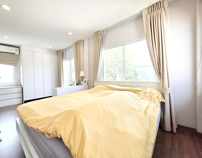 The Centro Watcharapol, Bangkok, Sukhaphiban 5 Road, O-Ngoen, Sai Mai, Bangkok, 4 Bedrooms, 56 sqm, Single Detached House For Sale, by รพีร์ทัธ Rhapeethut (ทัธ), 500463314 - DDproperty.com