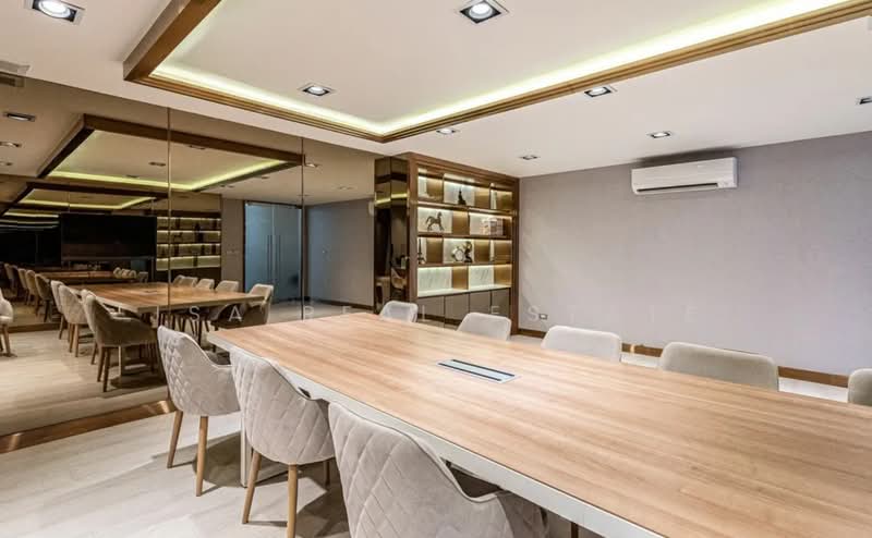 Vtara Sukhumvit 36, Bangkok, 118 Soi Saen Sabai, Phra Kanong, Khlong Toei, Bangkok, 1 Bedroom, 47 sqm, Condo For Sale, by JSA REAL ESTATE, 500463318 - DDproperty.com