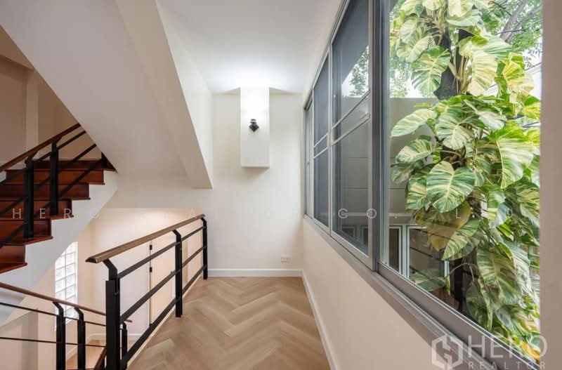 For Rent 5 Bedroom Detached House Near BTS Mochit Bangkok HRE01152, กรุงเทพ, จตุจักร, จตุจักร, กรุงเทพ, 375 ตร.ม., บ้านเดี่ยว ให้เช่า, โดย Hero Realtor Co., Ltd., 500463336 - DDproperty.com