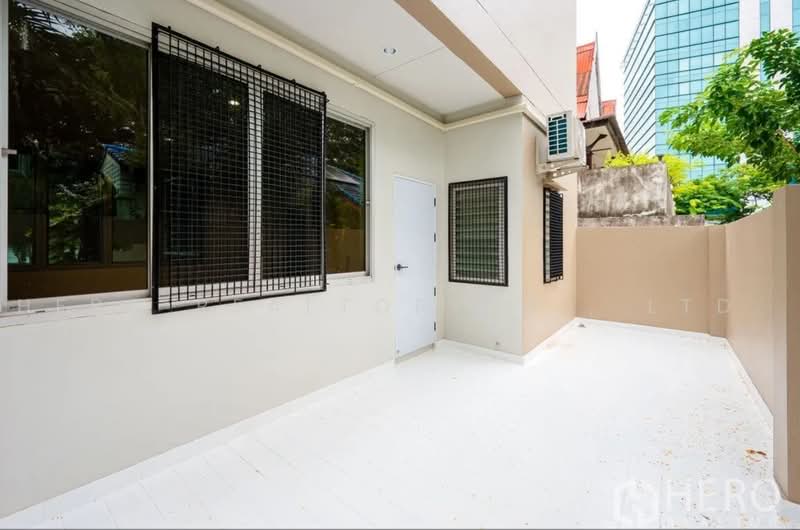 For Rent 5 Bedroom Detached House Near BTS Mochit Bangkok HRE01152, Bangkok, Chatuchak, Bangkok, 5 Bedrooms, 375 sqm, Single Detached House For Rent, by Hero Realtor Co., Ltd., 500463336 - DDproperty.com