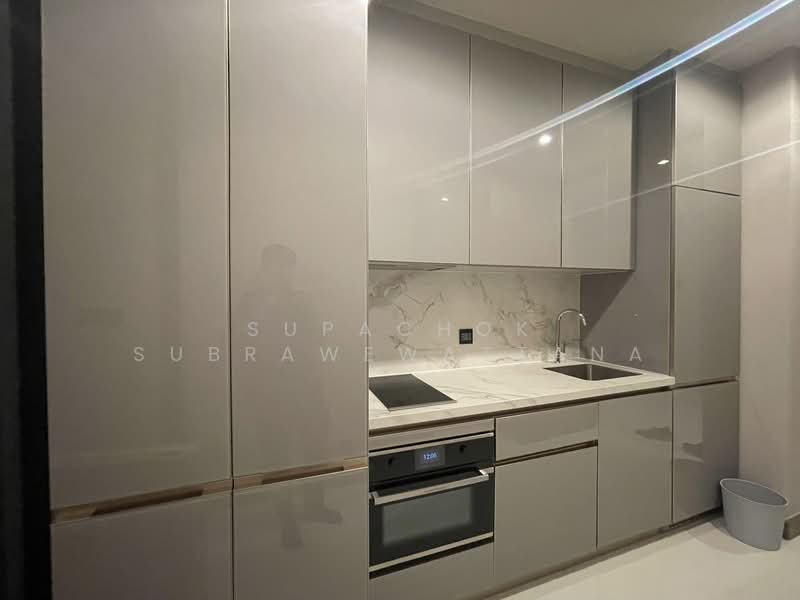 The Esse at Singha Complex : ดิ เอส แอท สิงห์ คอมเพล็กซ์, กรุงเทพ, 1788 ถนนเพชรบุรีตัดใหม่, คลองเตยเหนือ, วัฒนา, กรุงเทพ, 48 ตร.ม., คอนโด ให้เช่า, โดย Supachok Subrawewattana, 500463346 - DDproperty.com